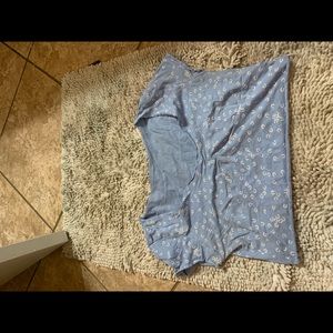 blue crop top